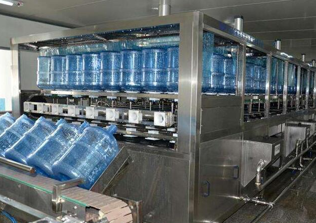 ���B͸����ˮ�O��